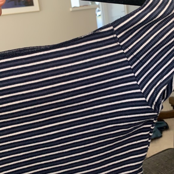 Brandy Melville crop top - Picture 4 of 5